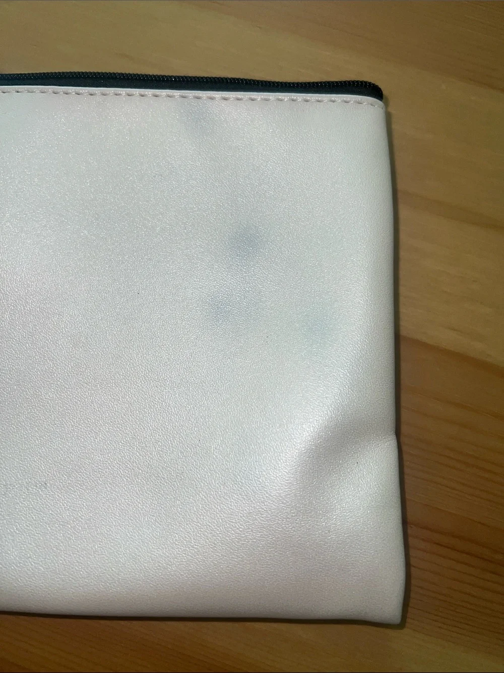 Macy's Off White Cosmetic Pouch with Pink Lip & Black Graphic